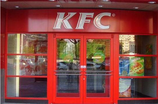 嘉峪关肯德基门出现油漆掉落的原因？如何避免肯德基门老化？