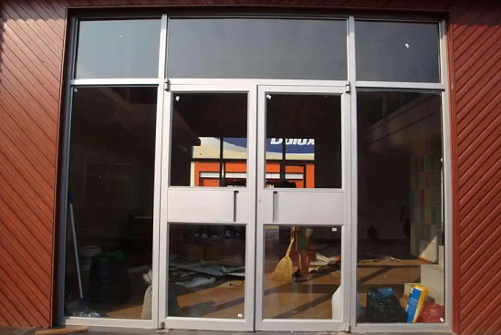 嘉峪关肯德基门有保温隔热性能吗？