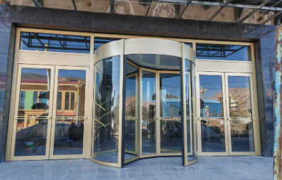 嘉峪关旋转门的功能与美感，装修必备的选择！